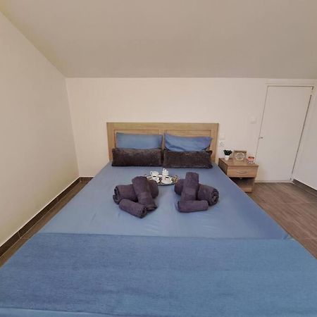 דירות Paradeísion Lydia'S Cozy House מראה חיצוני תמונה